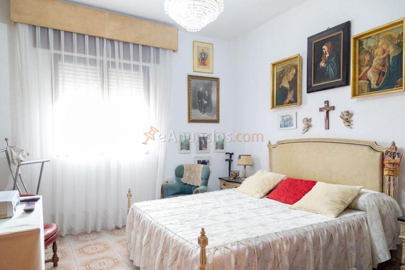 Adosado en venta en  Santa Bárbara-Ciudad Deportiva, La Linea de la Concepcion