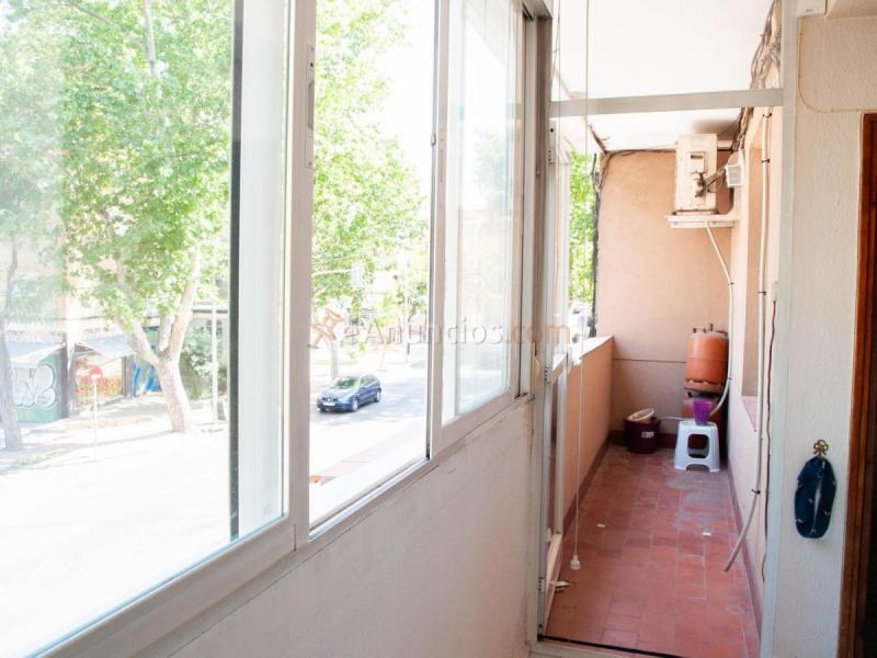 Apartamento en venta en Calle de Eugenia de Montijo, Carabanchel, Madrid