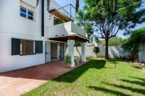 Adosado en venta en  Centro, Bormujos