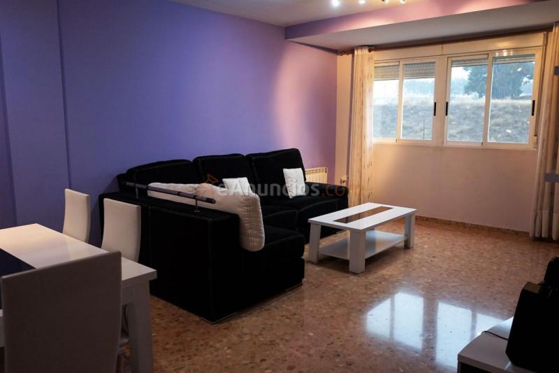 Apartamento en venta en  Maestro Luis Vives, Requena