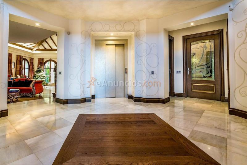 Adosado en venta en  San Pedro de Alcántara, Marbella