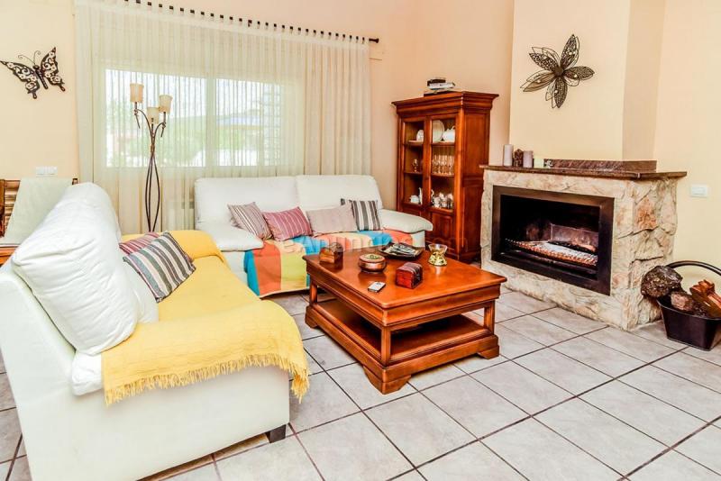 Adosado en venta en  Aiguamurcia