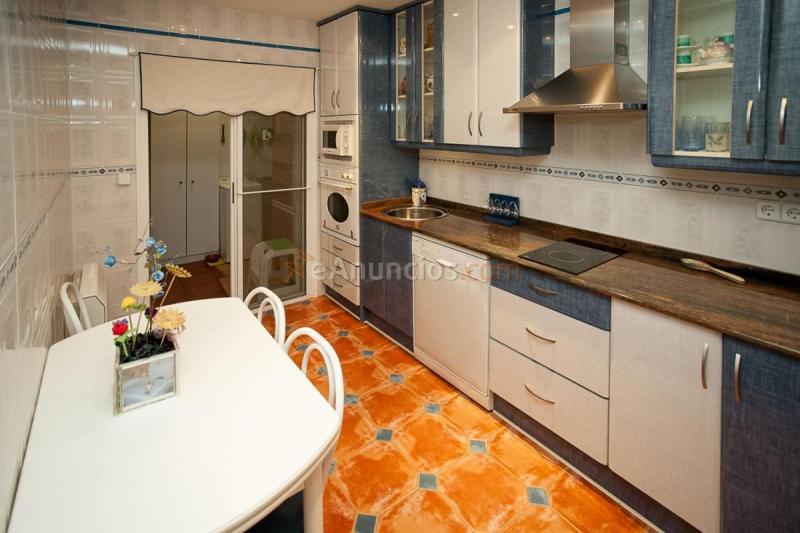 Adosado en venta en  Ciruelos