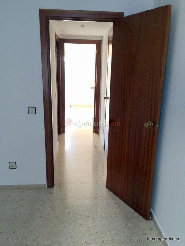 Apartamento en venta en Calle María Auxiliadora, Santa Justa - Miraflores - Cruz Roja, Sevilla