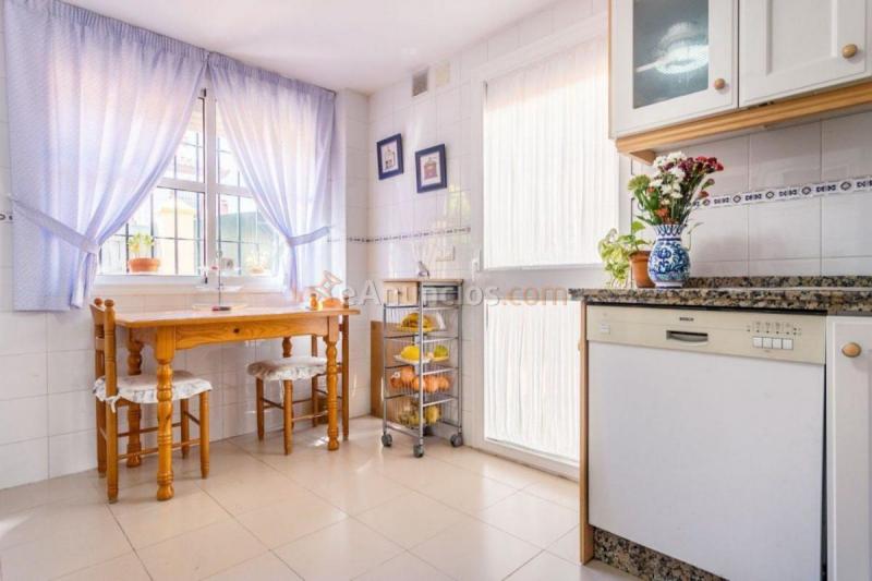 Casa en venta en Calle Infanta Elena, Espartinas Pueblo, Espartinas