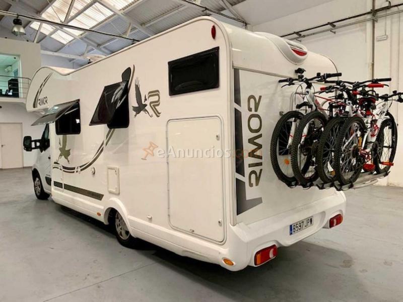 Renault Master Minibus Autocaravana Rimor Katamarano 9 - 7 Plazas viajar y dormir