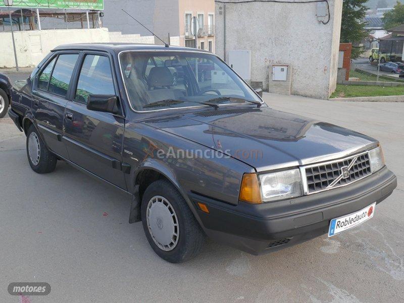 Volvo 360 GL de 1988 con 172.900 Km por 3.400 EUR. en Madrid
