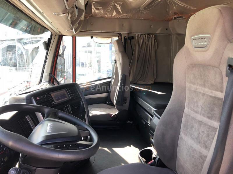 Tractora IVECO Hi Way AS440S46TP EEV techo bajo