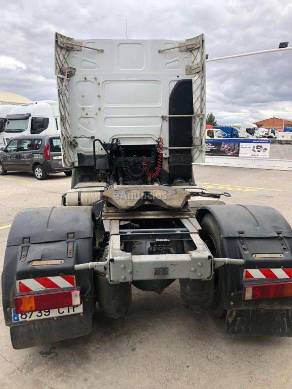 Tractora Renault Premium 420.18T