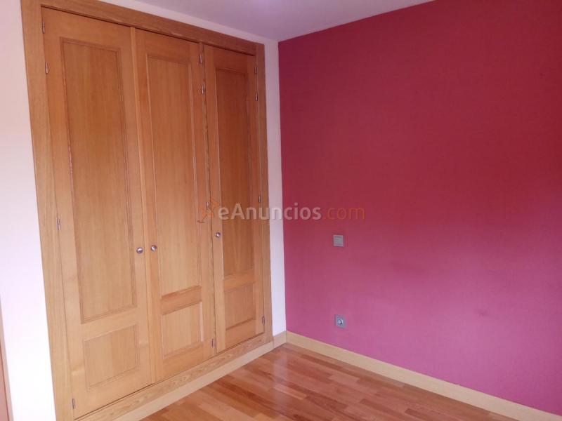 Vendo piso y con amplias vistas, junto a colegios