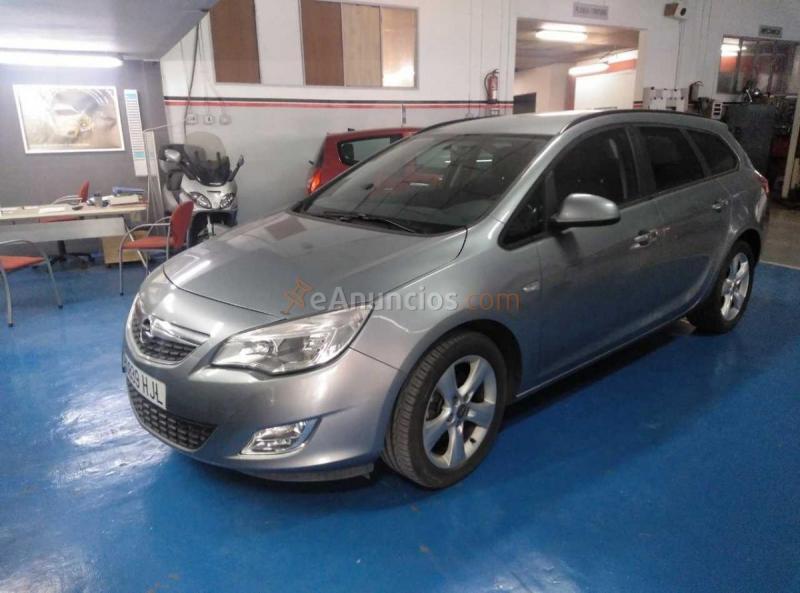 Opel Astra Station Wagon Sport 