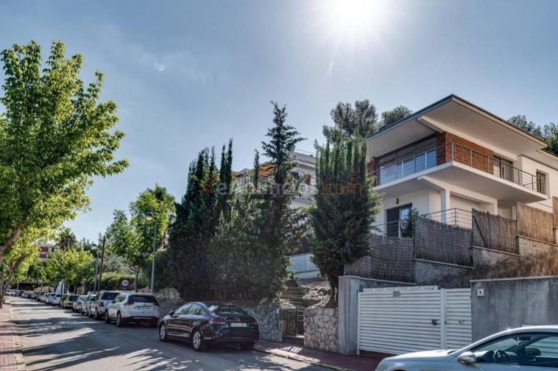 Torre independiente Directo de propietario Oportunidad