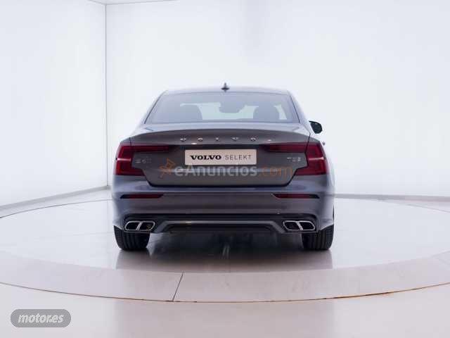 Volvo S 60 S60 T5 R-Design Automatico de 2019 con 10 Km por 45.500 EUR. en Zaragoza