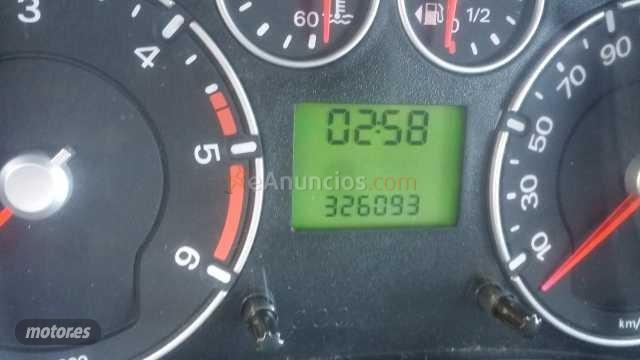 Ford Fiesta 1.6TDCI Sport Sport de 2008 con 326.000 Km por 2.500 EUR. en Madrid