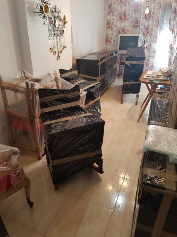 Mudanzas y portes t.L.M