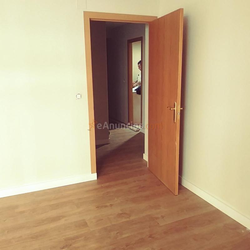 montadores de suelos laminados tarimas flotantes