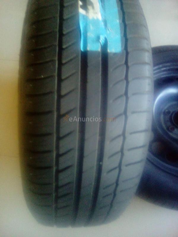 Vendo dos neumaticos