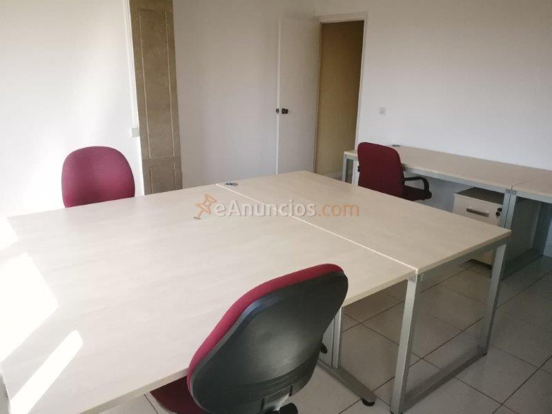 Alquiler - Mesa de trabajo en espacio coworking