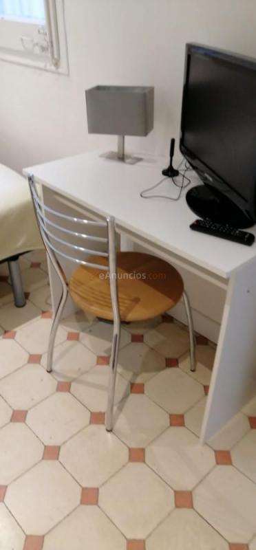 Habitación zona hospital clínic ambiente tranquilo