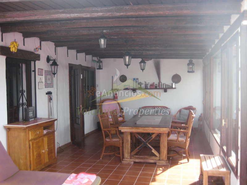 (Ref.139001) Una casa única con más de 28,000m2 de terreno con impresionantes vistas al mar y la montaña