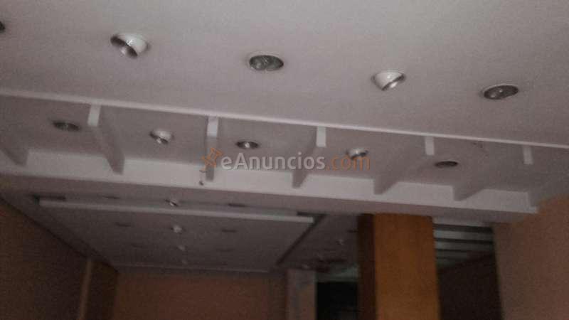 Salmanca ( Centro-Gran Vía), 105+100m2.  2000€