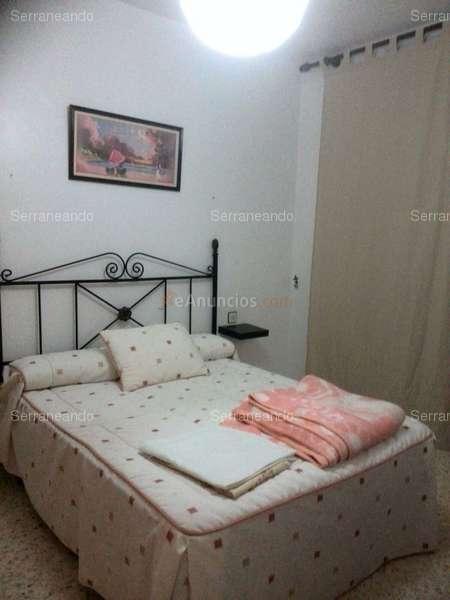 CASA ADOSADA EN VENTA EN GALAROZA (HUELVA) ESPAÑA.