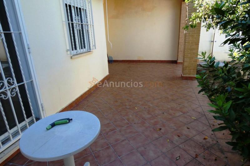Adosado en venta en  Mas Camarena, Bétera