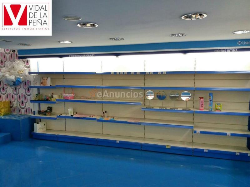 Local Comercial en alquiler en Calle Guevara, Centro - Ayuntamiento, Santander