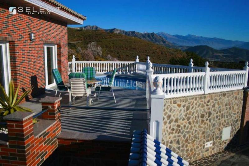 Adosado en venta en Avenida Almendros, Monte los Almendros - El Pargo - Costa Aguilera, Salobreña