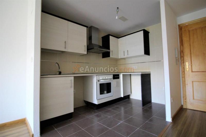 Apartamento en venta en  ANTONIO SAURA, Sardas-Puente de Sabiñanigo, Sabiñanigo