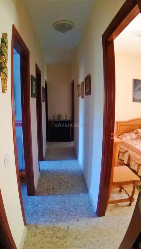 Adosado en venta en  Loreto, Espartinas