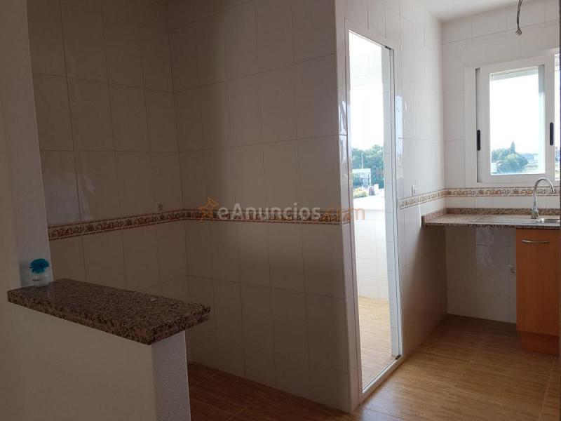 Apartamento en venta en Calle REINO UNIDO, La Marina, Elche  Elx