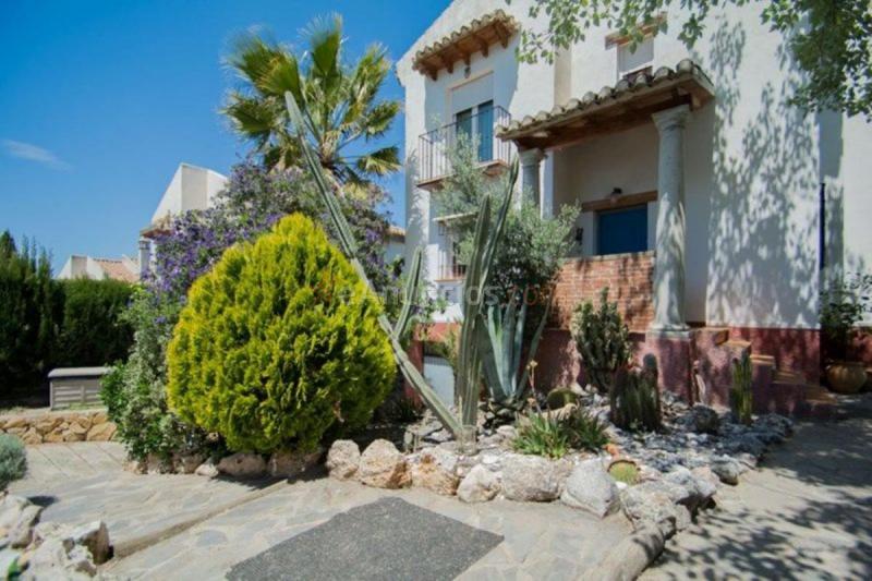 Adosado en venta en Calle G-1, Padul