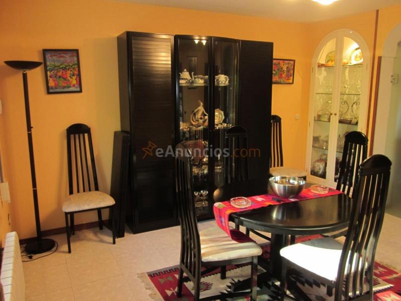 Casa en venta en Calle Ledin, Teo