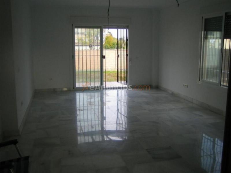 Adosado en venta en  Loreto, Espartinas