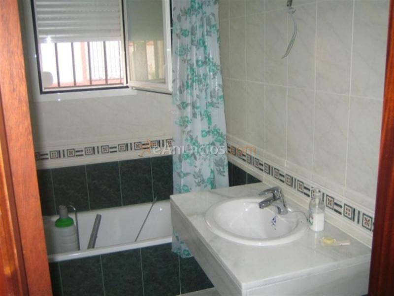 Adosado en venta en  Loreto, Espartinas