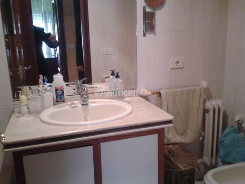 Apartamento en venta en  Rosalia de Castro, O Milladoiro, Ames