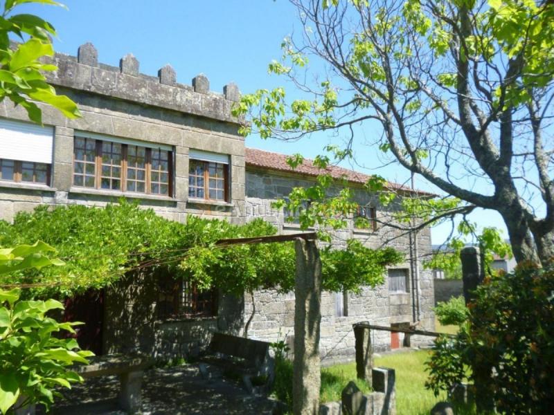 Adosado en venta en  Padron