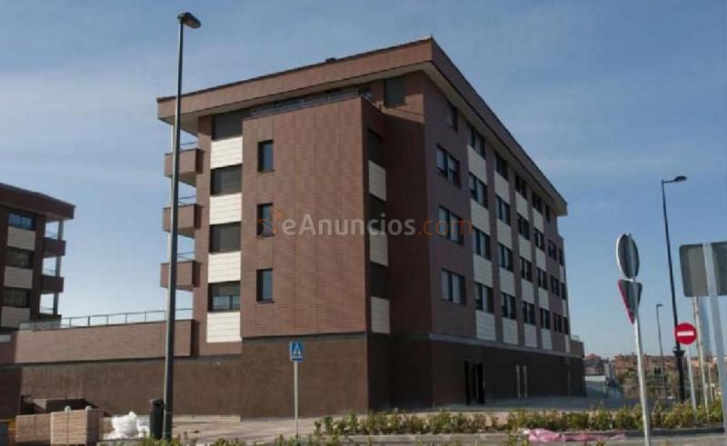 Local Comercial en venta en Avenida de juan pablo ii, Primera Fase - Nuevo Tres Cantos, Tres Cantos
