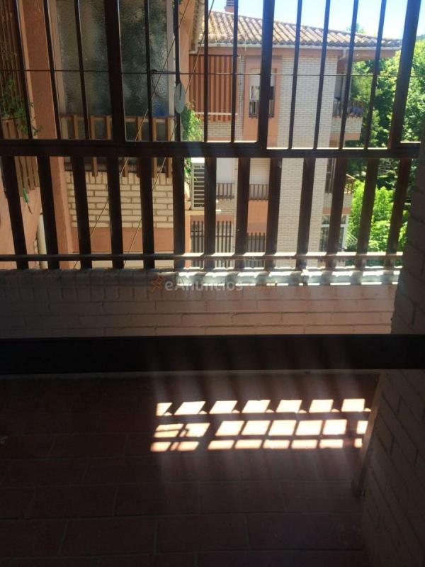 Apartamento en venta en Calle Rigoberta Menchú, Polig.Cartuja - Barriada la Paz, Granada