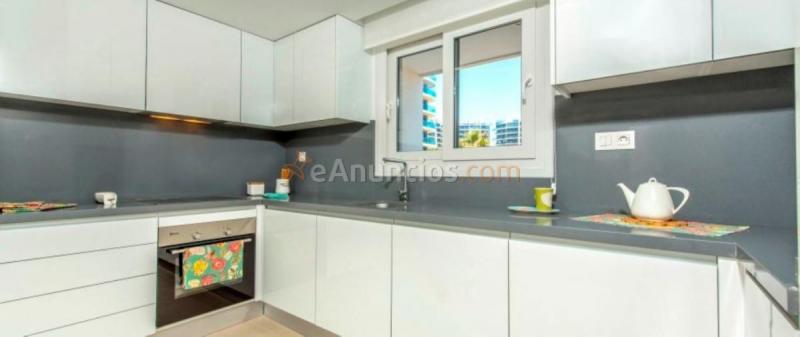 Apartamento en venta en  Torrevieja, Orihuela Costa, Orihuela