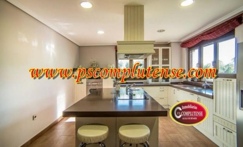 Adosado en venta en  Eurovillas