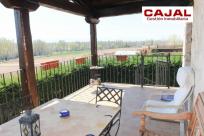 Adosado en venta en  Grajera