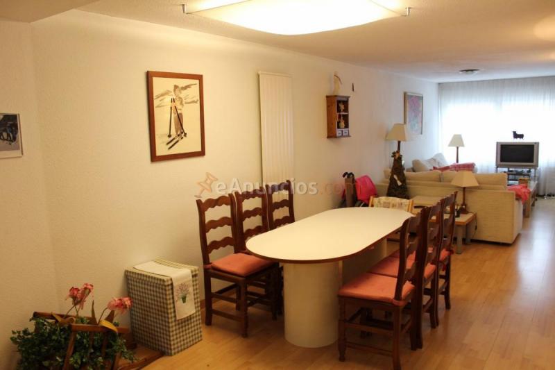 Apartamento en venta en Calle Edificio Laña, Aísa