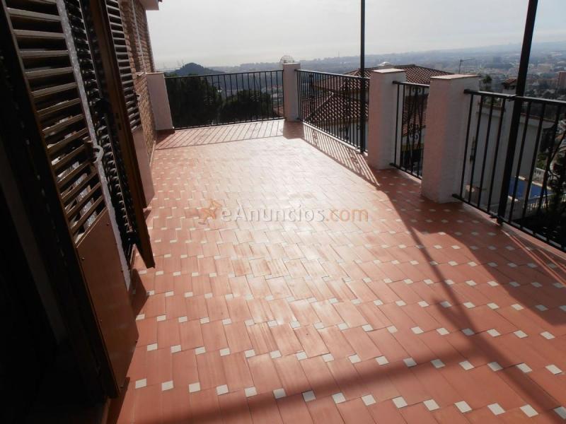 Adosado en venta en  Puerto de la Torre, Málaga