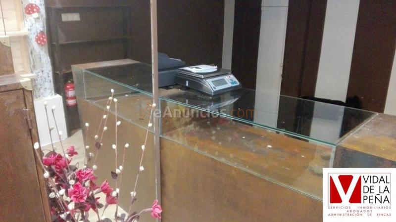 Local Comercial en alquiler en Calle del Medio, Centro - Ayuntamiento, Santander