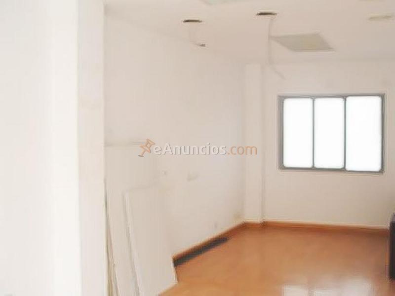 Local Comercial en alquiler en  Centro-Casco Histórico, Oviedo