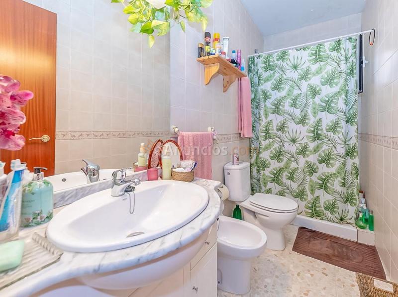 Adosado en venta en  Carrion de los Céspedes