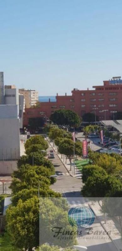 Apartamento en venta en Calle San Miguel, Zona Sohail, Fuengirola