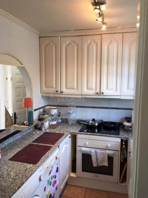 Apartamento en venta en Calle NISPERO, El Paraíso, Benahavís